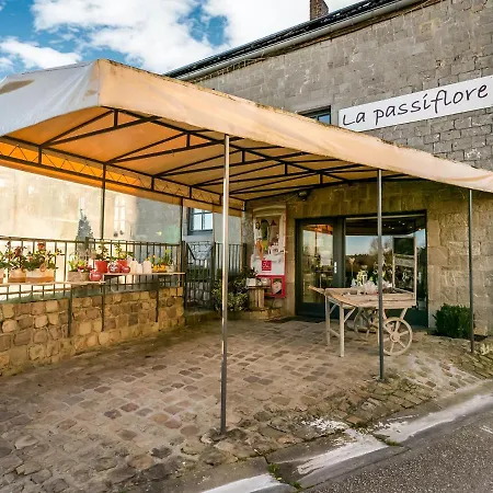 Vintage Holiday In With Garden * Frasnes
